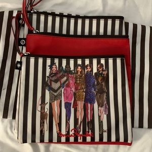 EUC HENRI BENDEL 3 ZIPPERED POUCHES